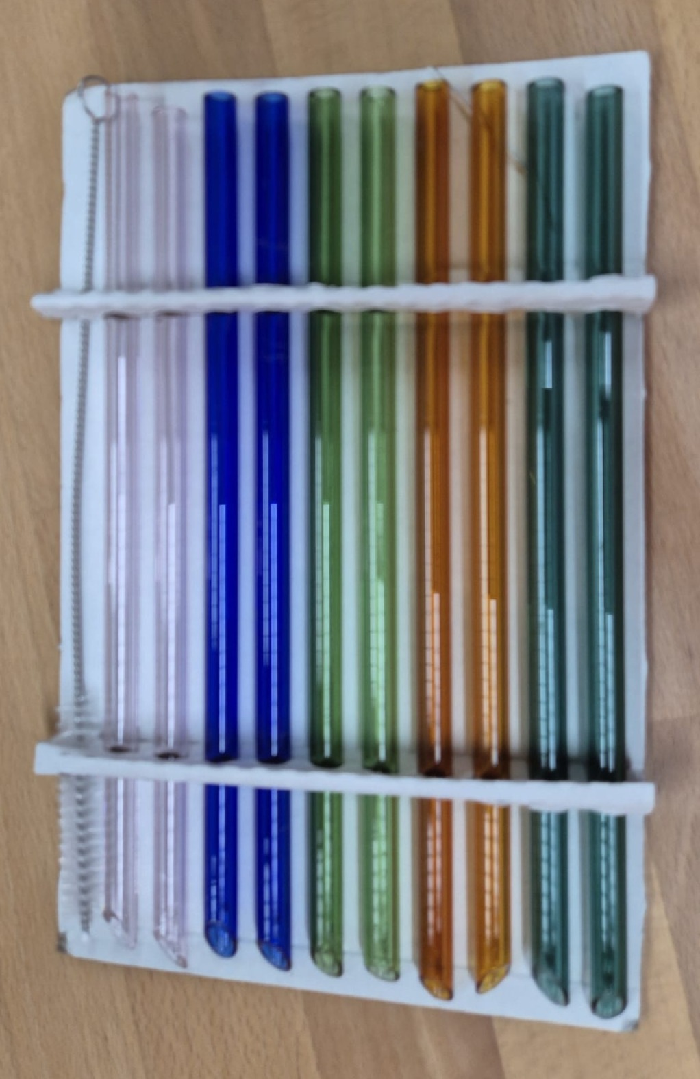 10 Trinkhalme, gerade - angeschrägt bunt - 20 cm